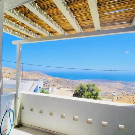 Arnados Daire